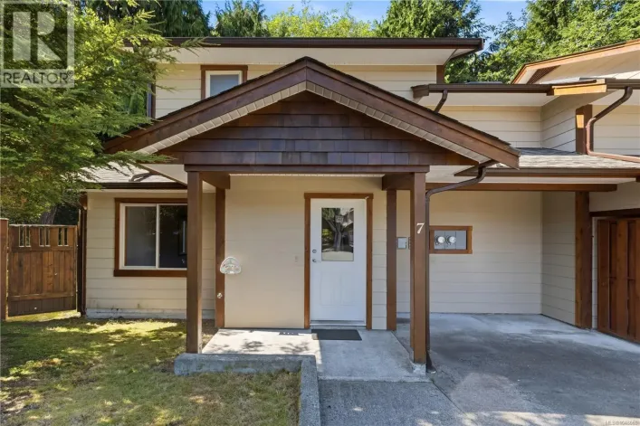 7 1626 Holly Cres, Ucluelet