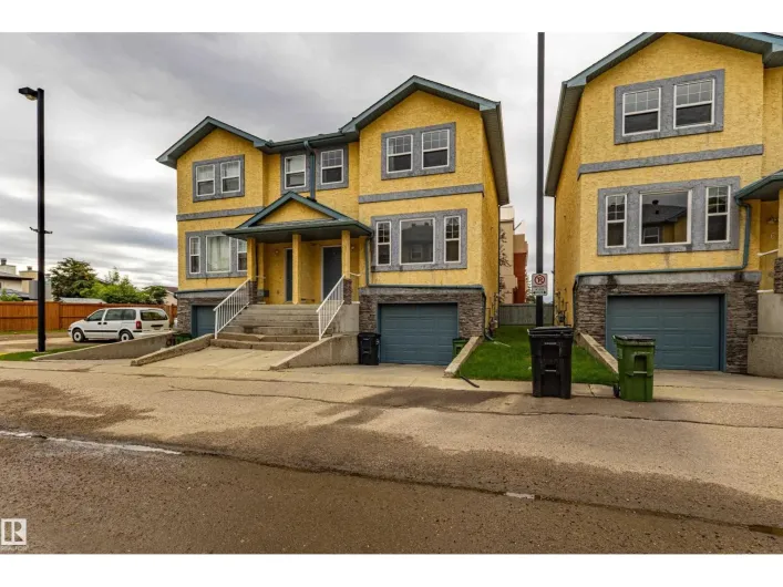 Row / Townhouse for sale: #7 16777 91 ST NW NW, Edmonton