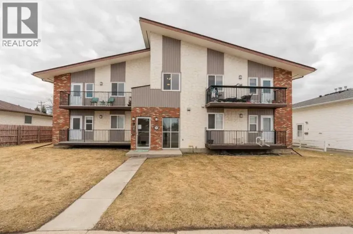7, 1739 St Edward Boulevard N, Lethbridge