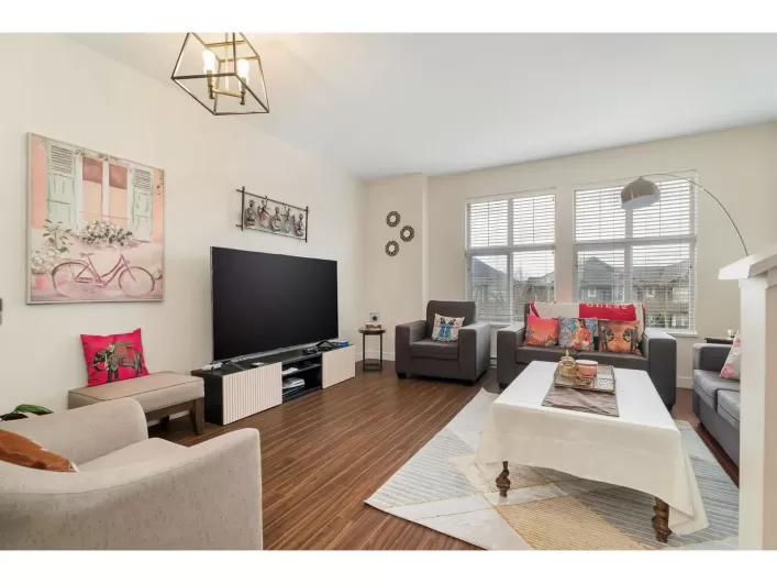 7 18211 70 AVENUE, Surrey