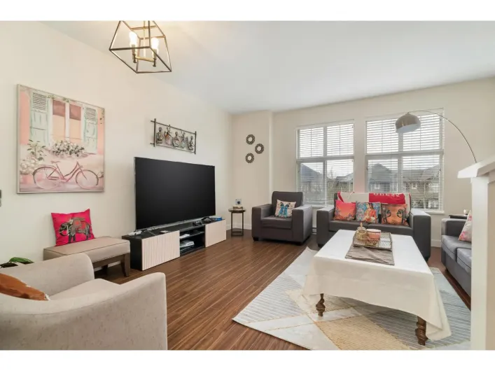 7 18211 70 AVENUE, Surrey