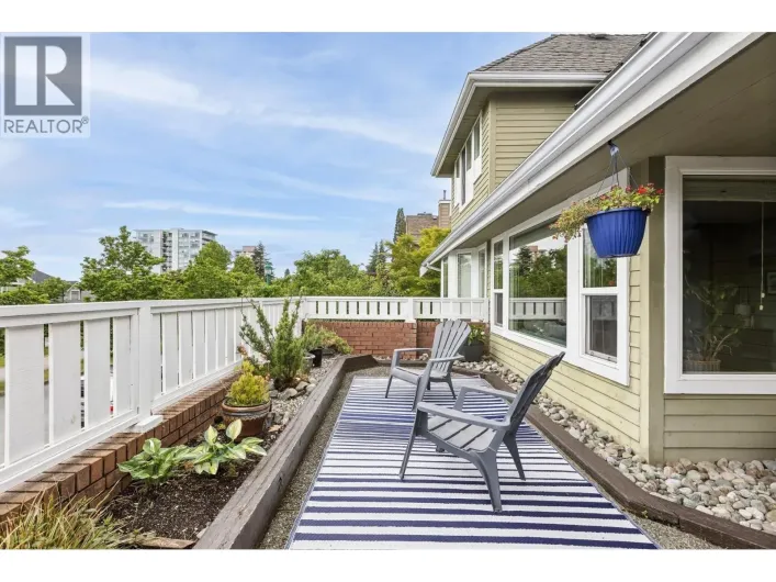 7 240 E KEITH ROAD, North Vancouver
