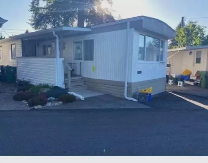 7 24330 FRASER HIGHWAY, Langley