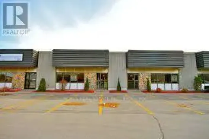 7 - 2470 LUCKNOW DRIVE, Mississauga