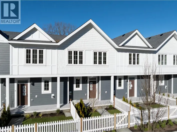 7 2808 ST. GEORGE STREET, Port Moody