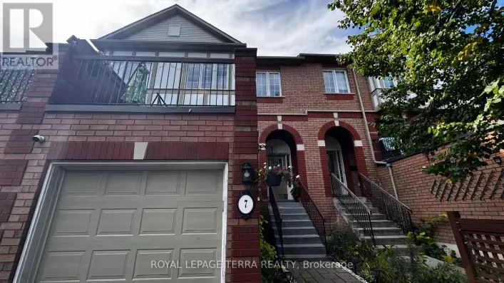 7 - 2871 DARIEN ROAD, Burlington