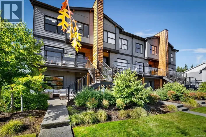 7 3016 Alder St S, Campbell River