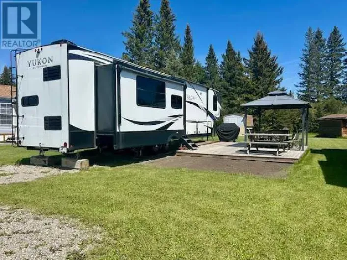 7, 33051 Range Road 60, Rural Mountain View County