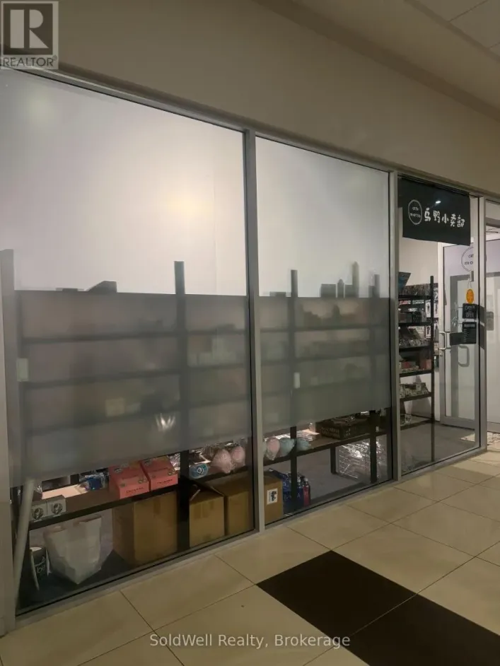 7 - 384 YONGE STREET, Toronto