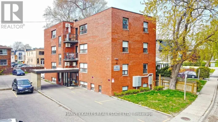 7 - 4 BENSON AVENUE, Mississauga