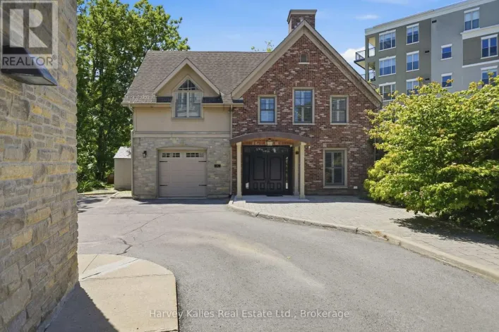 7 - 4 BRIDGE STREET, Prince Edward County