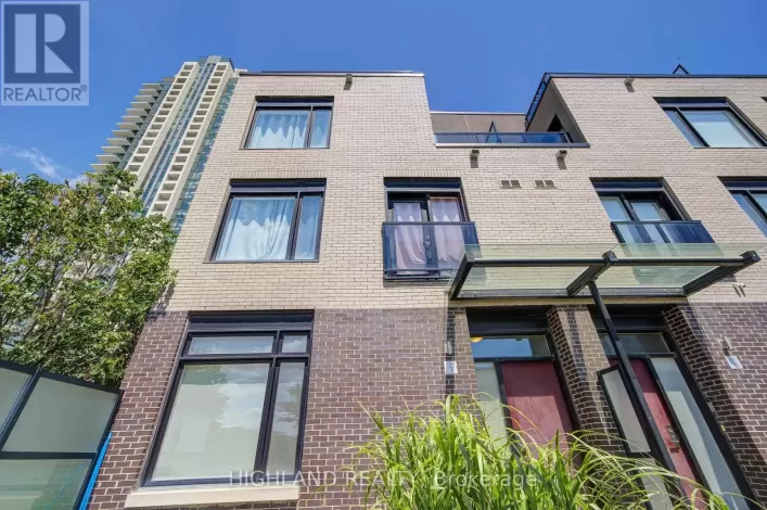 7 - 4030 PARKSIDE VILLAGE DRIVE, Mississauga