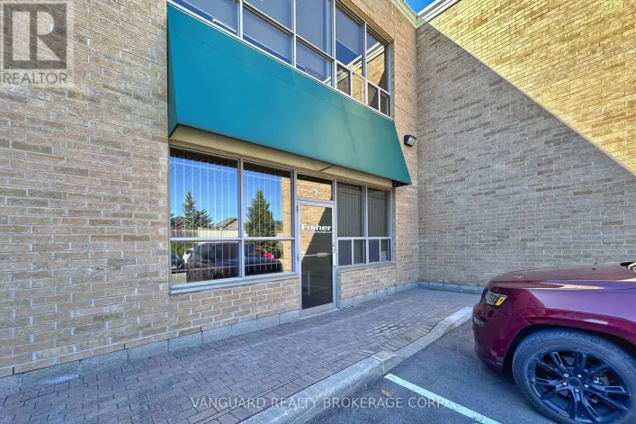 7 - 411 CONFEDERATION PARKWAY, Vaughan