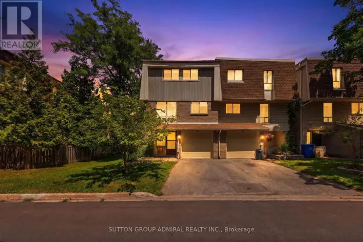 7 - 45 POPLAR CRESCENT N, Aurora