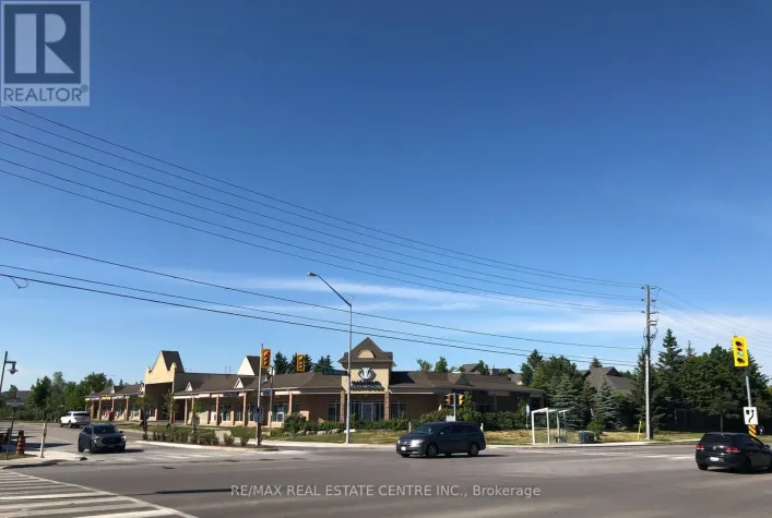 7 - 5 SWAN LAKE BOULEVARD, Markham