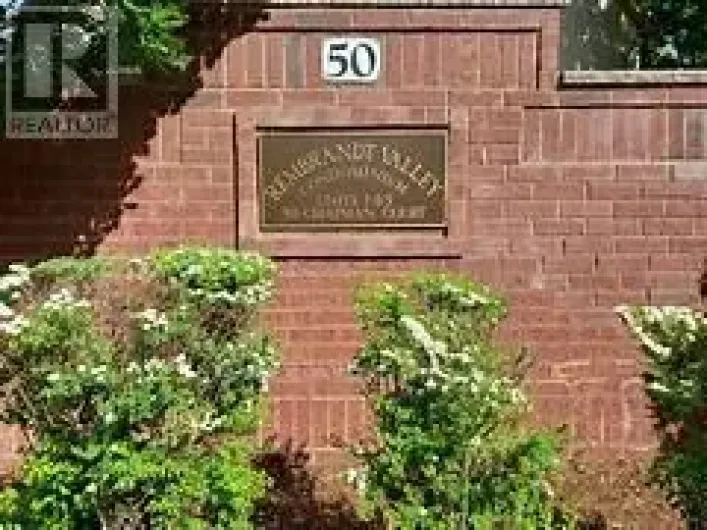 7 - 50 CHAPMAN COURT, London North