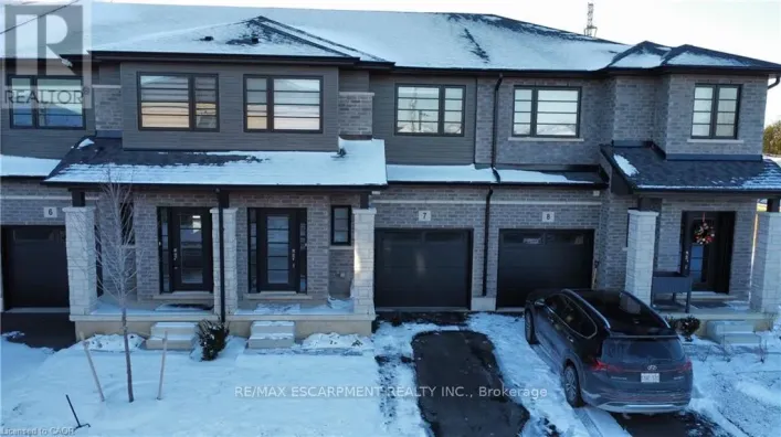 7 - 520 GREY STREET, Brantford