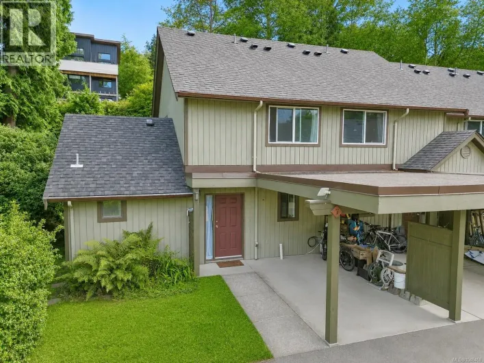 7 595 Gibson St, Tofino