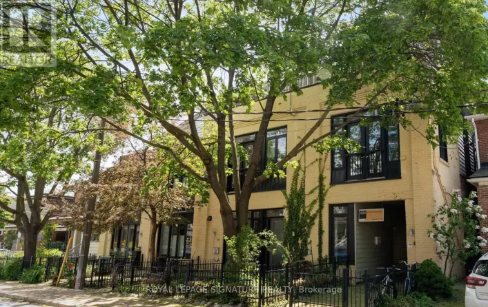 7 - 692 ST. CLARENS AVENUE, Toronto