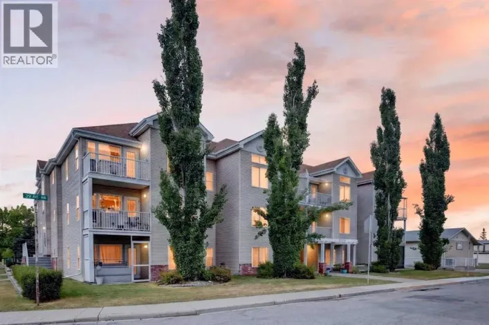 7, 7720 39 Avenue NW, Calgary