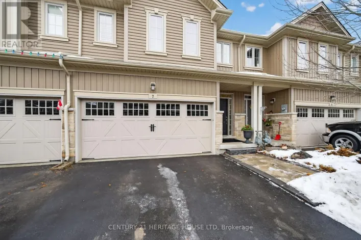 7 - 80 WILLOW STREET, Brant