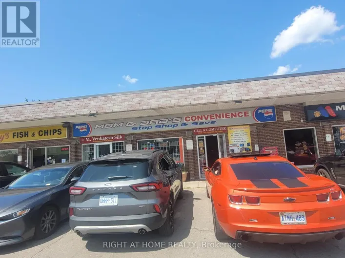7 - 833 WESTLOCK ROAD, Mississauga