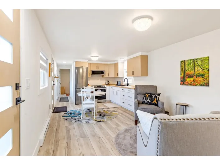 7 8953 SHOOK ROAD, Mission