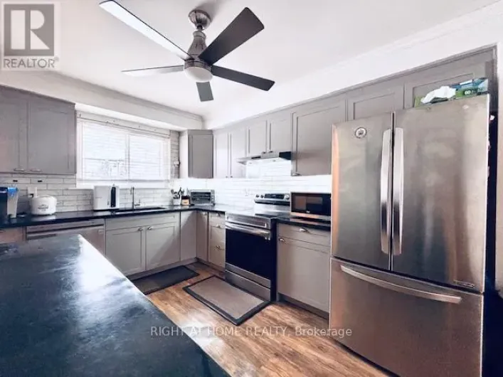 7 - 925 BAYLY STREET, Pickering