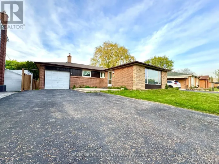 7 ADDINGTON CRESCENT, Brampton