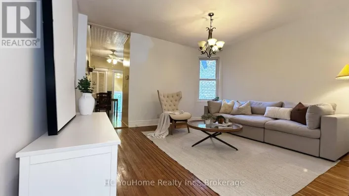 7 BADGEROW AVENUE, Toronto