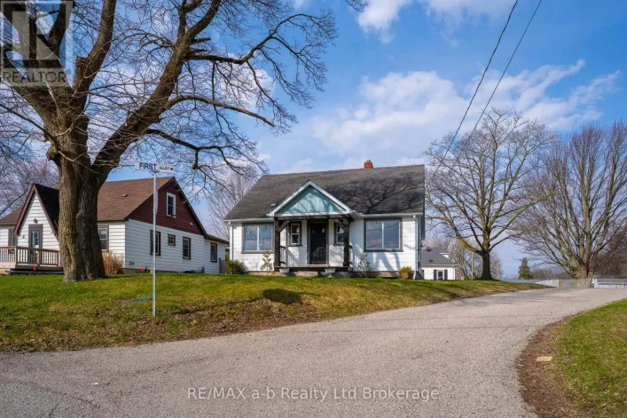 7 BALL STREET, Tillsonburg