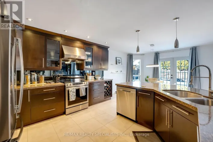 7 BANINGTON CRESCENT, Brampton