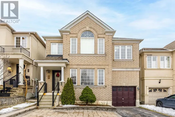 7 BATT CRESCENT S, Ajax