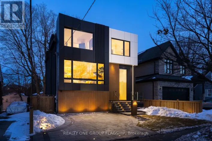 7 BENTLEY DRIVE, Toronto