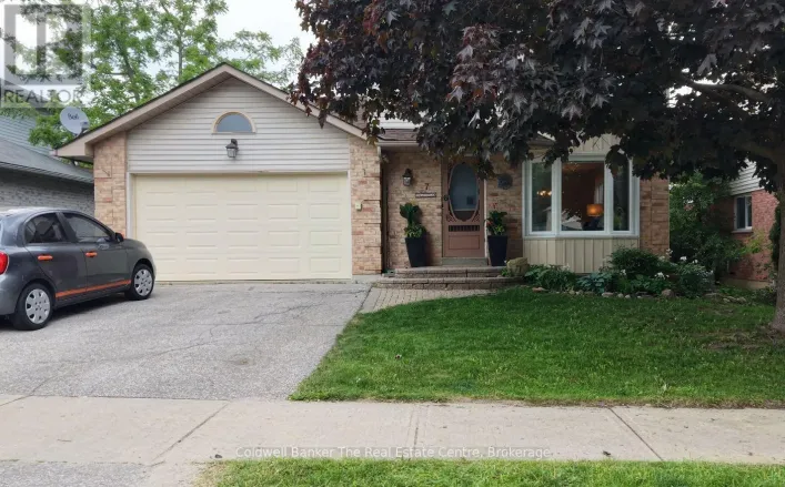 7 BRANDON CRESCENT, Orillia