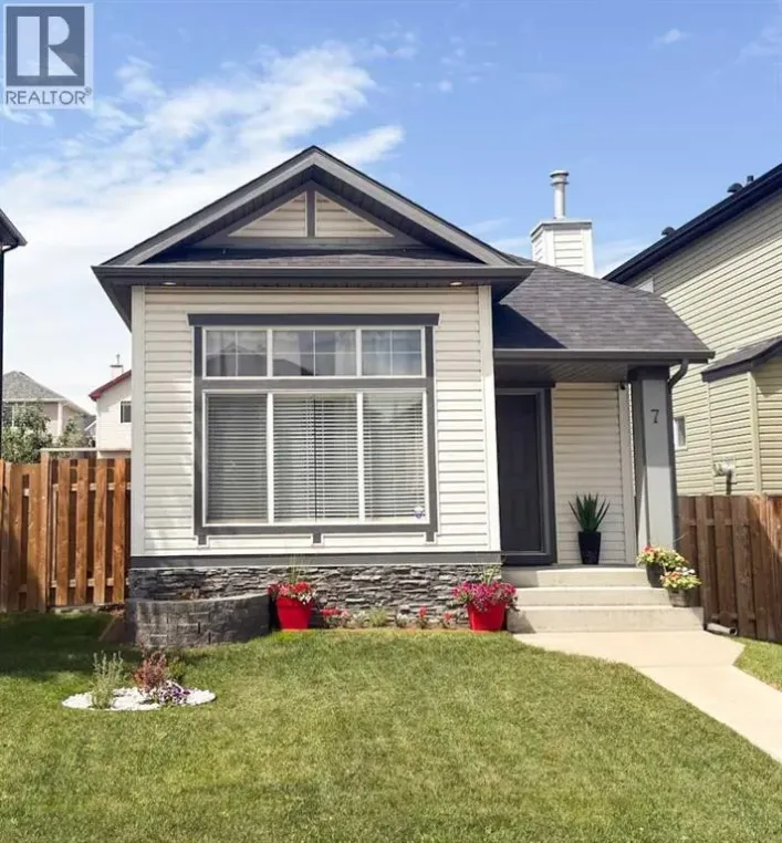 7 Bridlecrest Boulevard SW, Calgary
