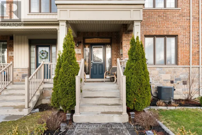 7 CARRATUCK STREET, East Gwillimbury
