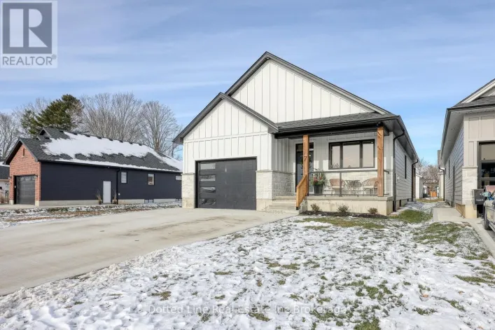 7 CHARLES COURT, Bayham