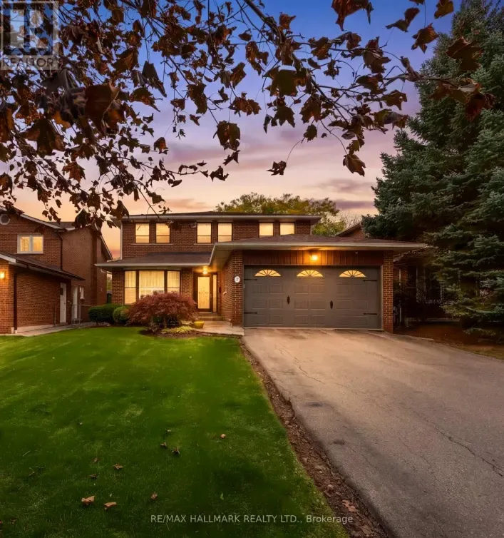 7 CHARNWOOD PLACE, Markham