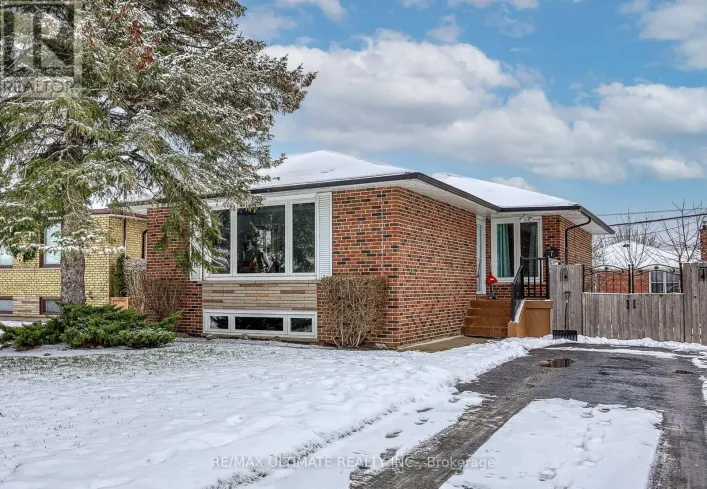 7 CHOPIN AVENUE, Toronto