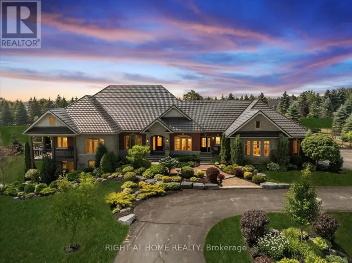 7 CLYDE COURT, Scugog