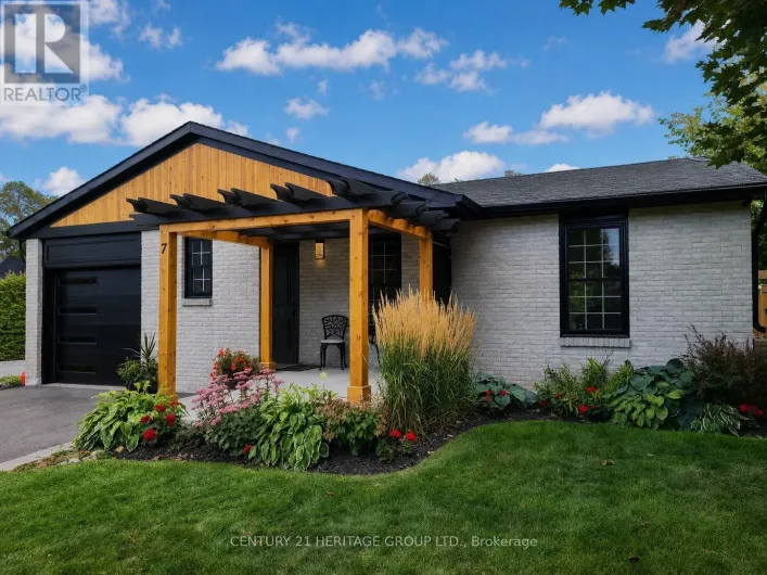 7 CRAWFORD CIRCLE, New Tecumseth