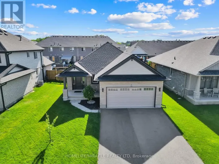 7 CURREN CRESCENT, Tillsonburg