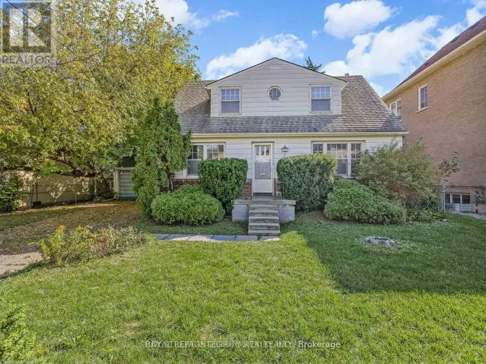 7 DEVONDALE AVENUE, Toronto