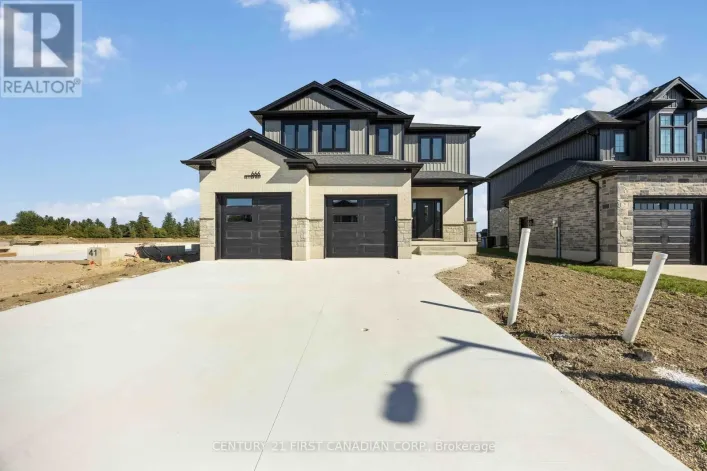 7 DOERR COURT, North Middlesex