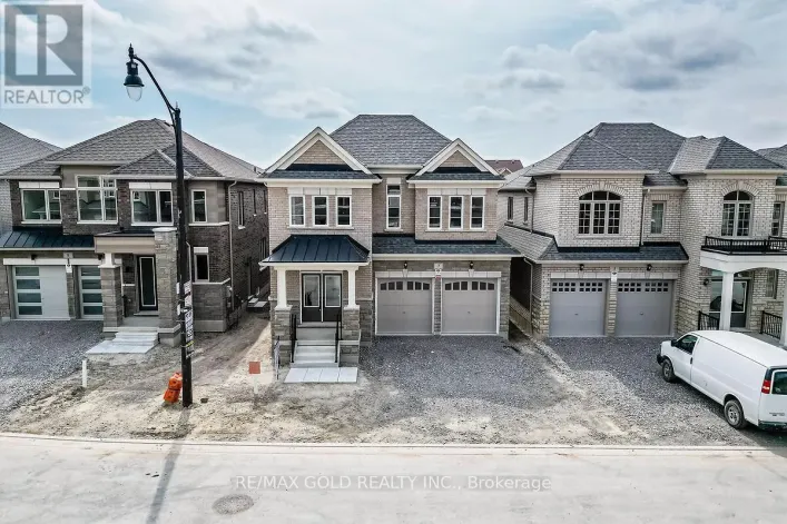 7 DOLOMITE DRIVE, Brampton