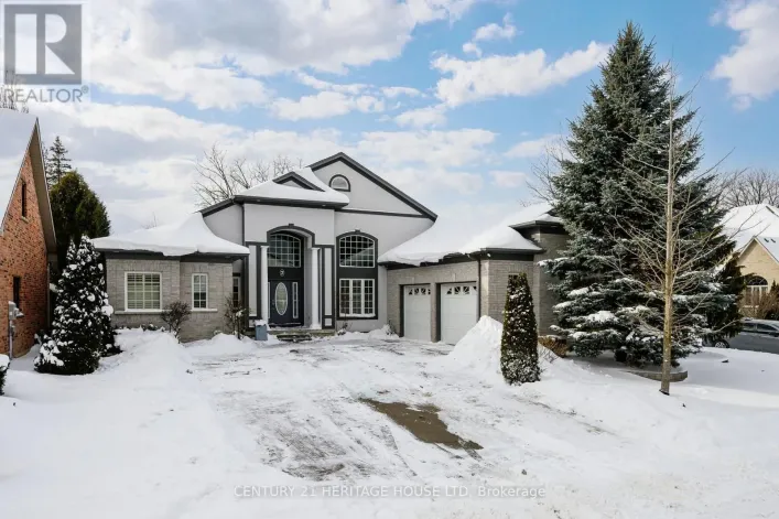 7 EDWIN DRIVE, London South