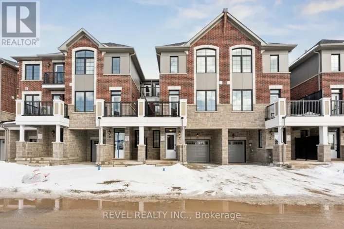 7 ELANTRA DRIVE, Brampton