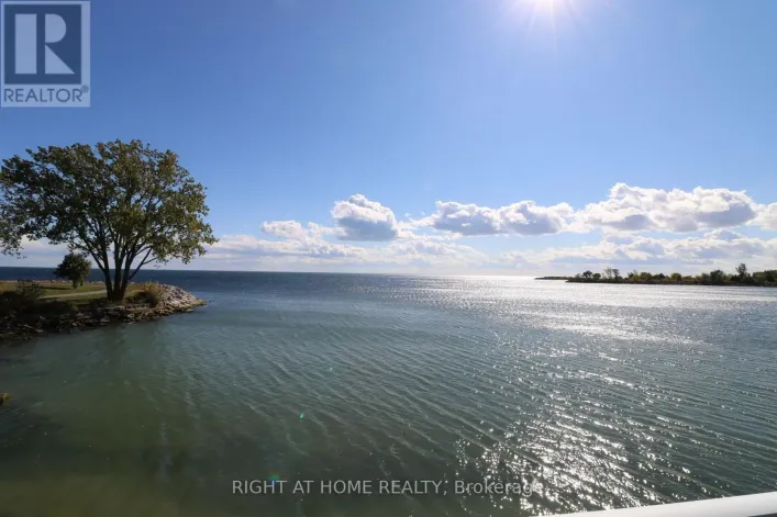 7 ELEVENTH STREET, Toronto