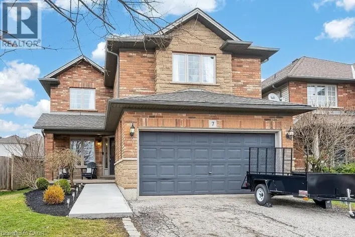 7 ETHERINGTON Crescent, Binbrook